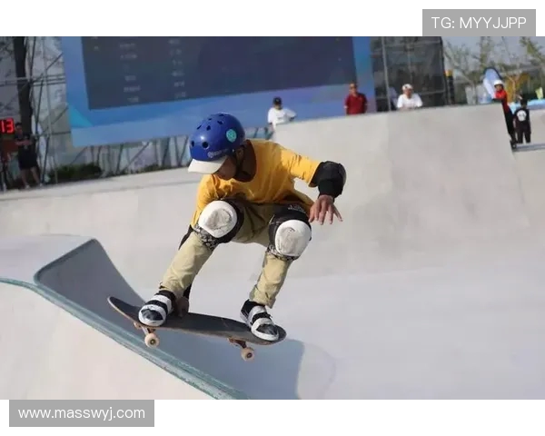 成都滑板队在极限运动世界杯积分榜中以66分领先其他队伍表现出色