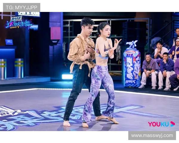 武汉街舞队比赛经验深度对比及其对舞者成长的影响分析 武汉街舞队比赛经验深度对比及其对舞者成长的影响分析