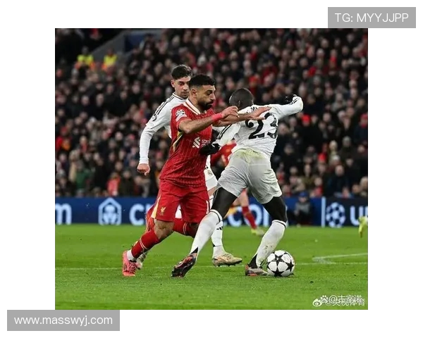 曼联与巴黎次回合精彩录播回顾全场焦点与精彩瞬间解析