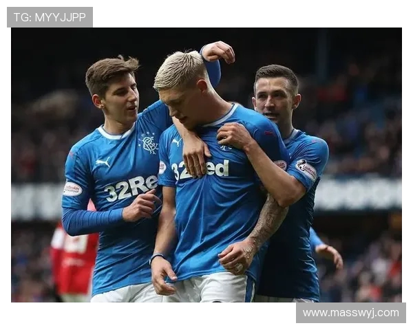 林肯城与伊普斯维奇的精彩对决揭示英冠新格局