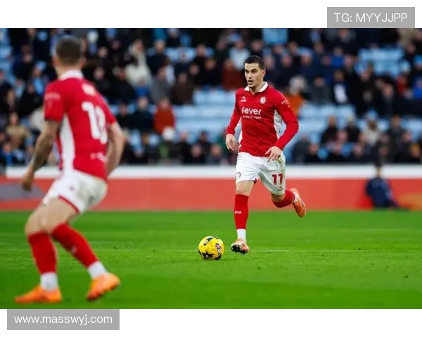 英冠激战西布朗迎战博尔顿争夺关键三分之战 英冠激战西布朗迎战博尔顿争夺关键三分之战