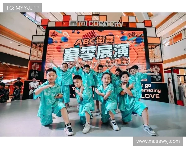 重庆街舞队的阵地战揭秘：深度解析街舞文化与团队精神的交融