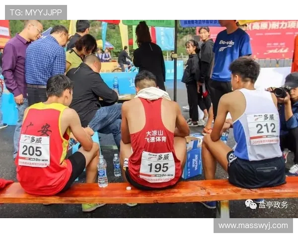 成都街舞队荣登全国耐力排行榜第二名展现实力与风采